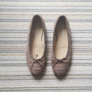 Ballet flats